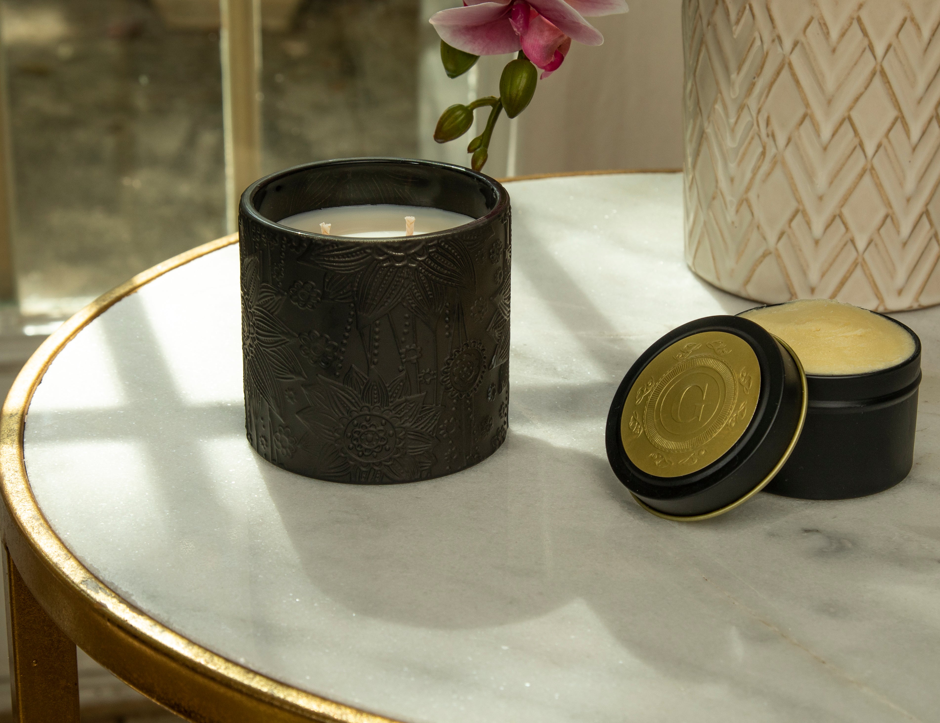 the Signature BODY candle